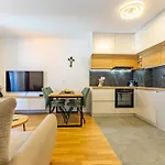 Fanny One Bedroom Apartmán Zadar